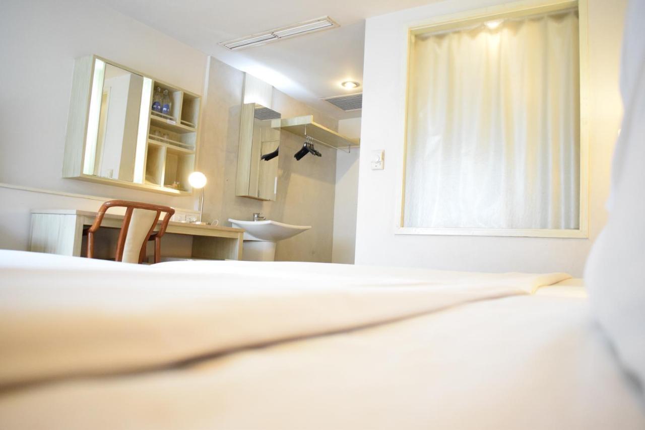 Trang Hotel Bangkok - SHA Plus Ngoại thất bức ảnh